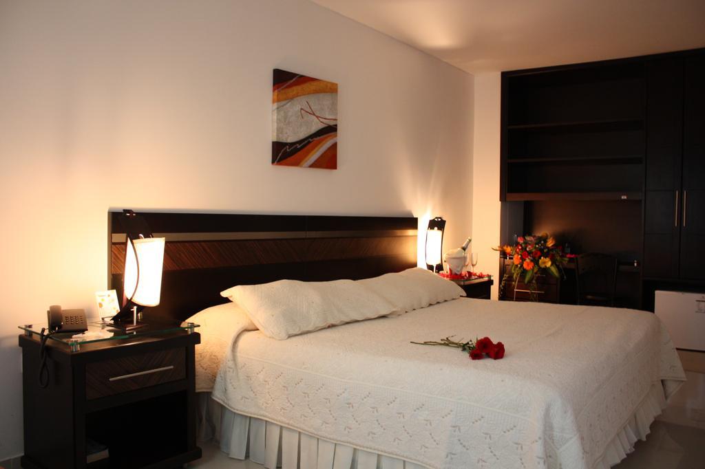 בוקארמנגה Hotel San Jose Plaza מראה חיצוני תמונה
