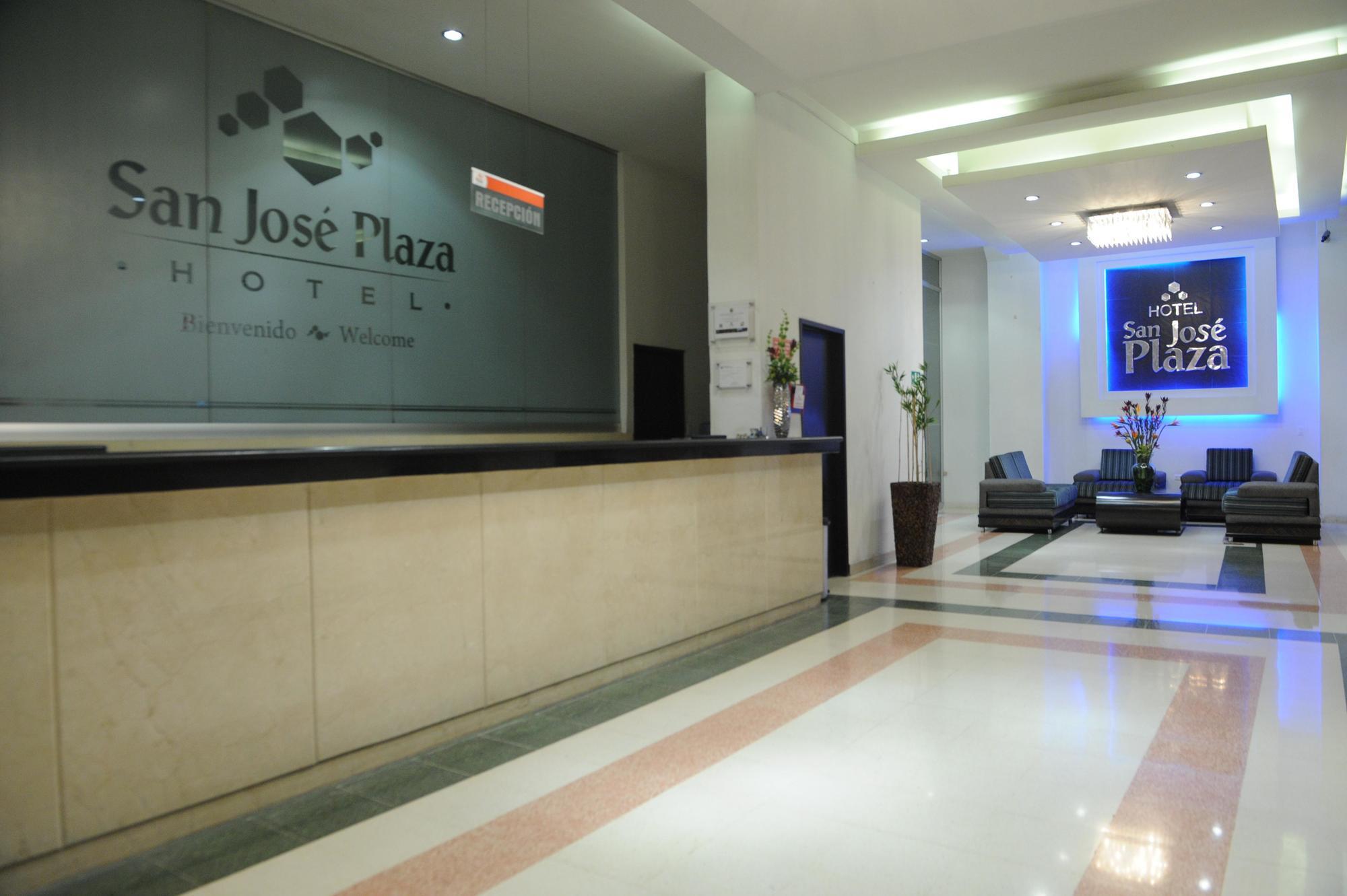 בוקארמנגה Hotel San Jose Plaza מראה חיצוני תמונה