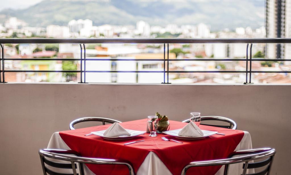 בוקארמנגה Hotel San Jose Plaza מראה חיצוני תמונה
